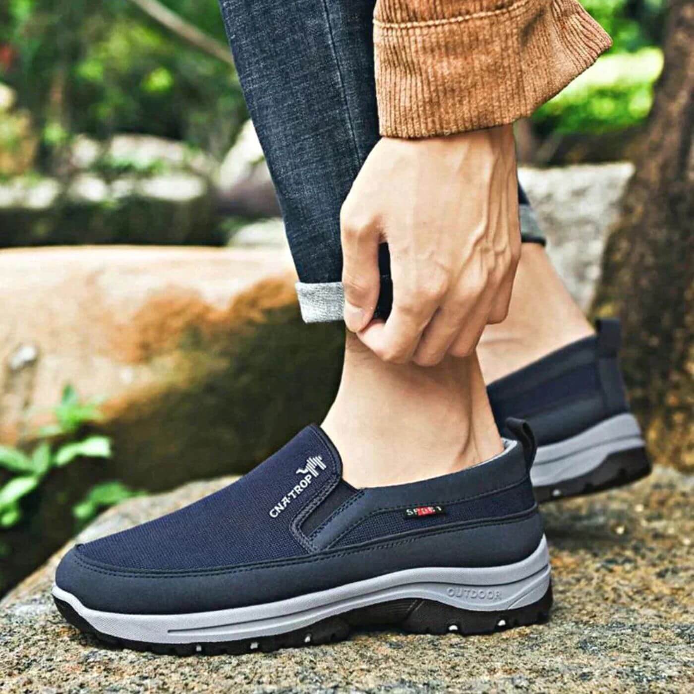 Oscar - Comfy Walking Shoes